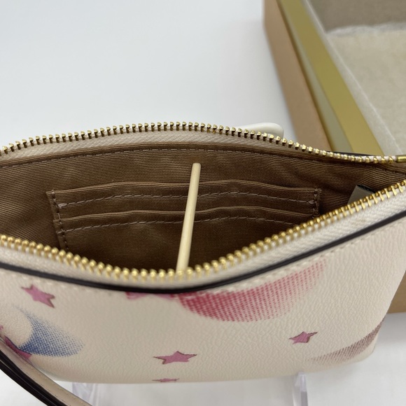 Coach Corner Zip Wristlet with Disco Star Print Boxed - Picture 8 of 10